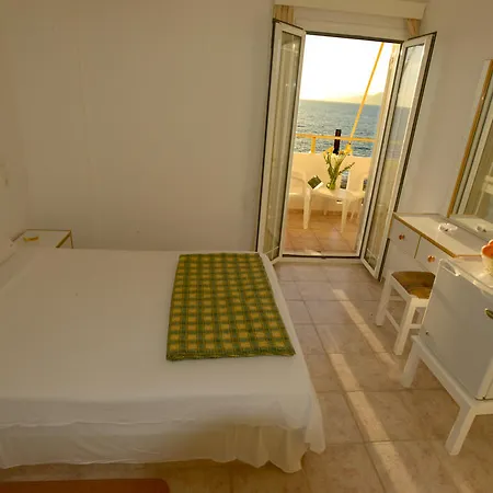Nefeli Apartment Kalamaki  Room photo